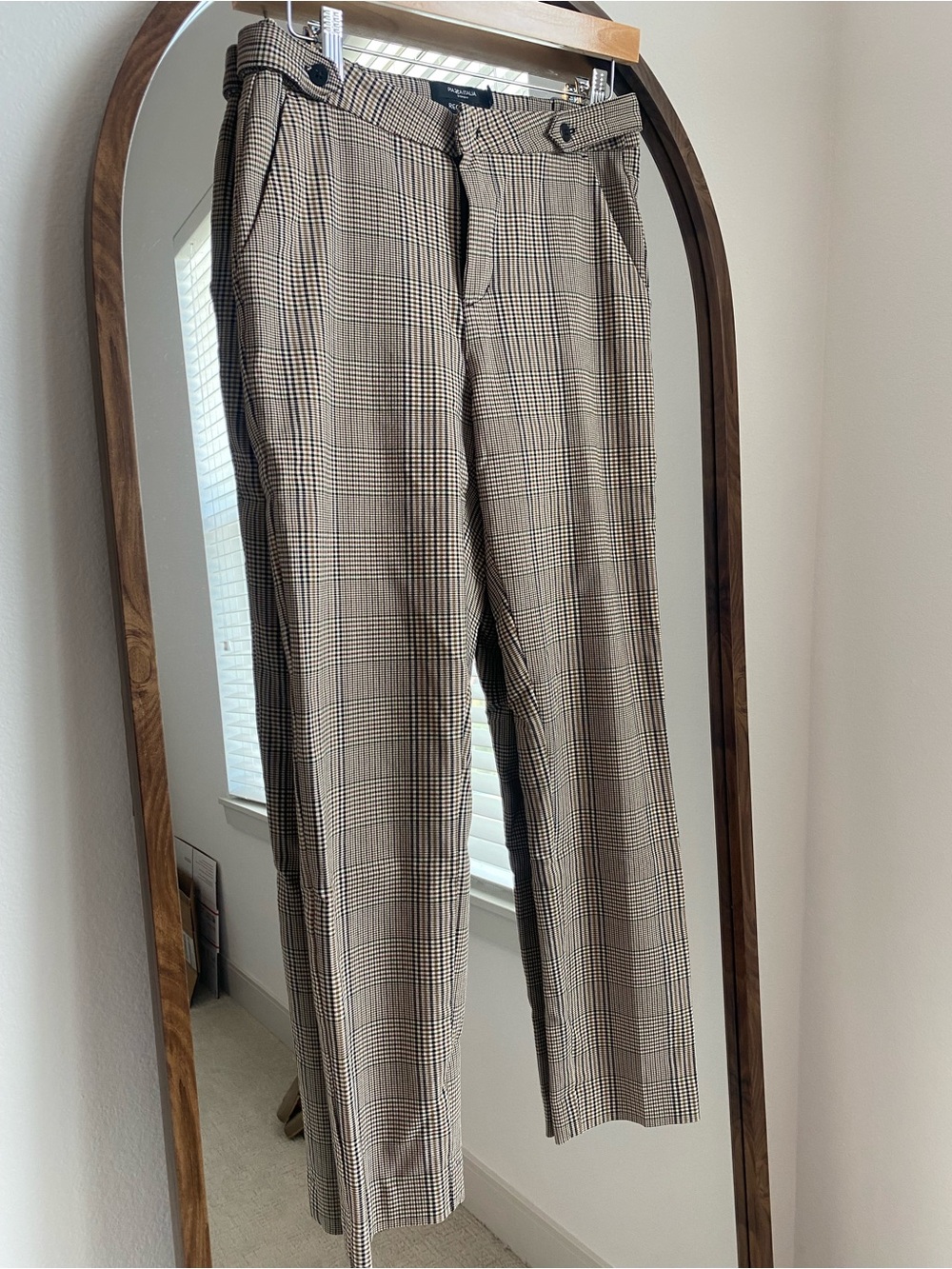 Women's Cropped Plaid Ankle Pants - Beige Black Glen Check
